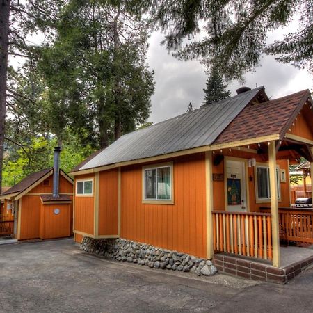 Sleepy Hollow Cabins And Hotel Crestline Buitenkant foto