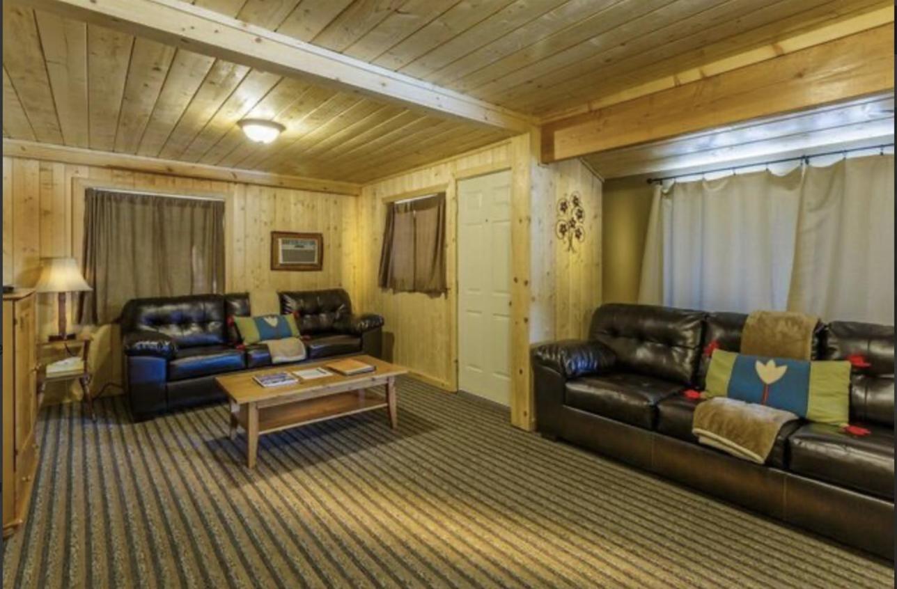 Sleepy Hollow Cabins And Hotel Crestline Buitenkant foto